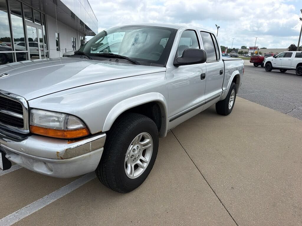 2004 DODGE Dakota