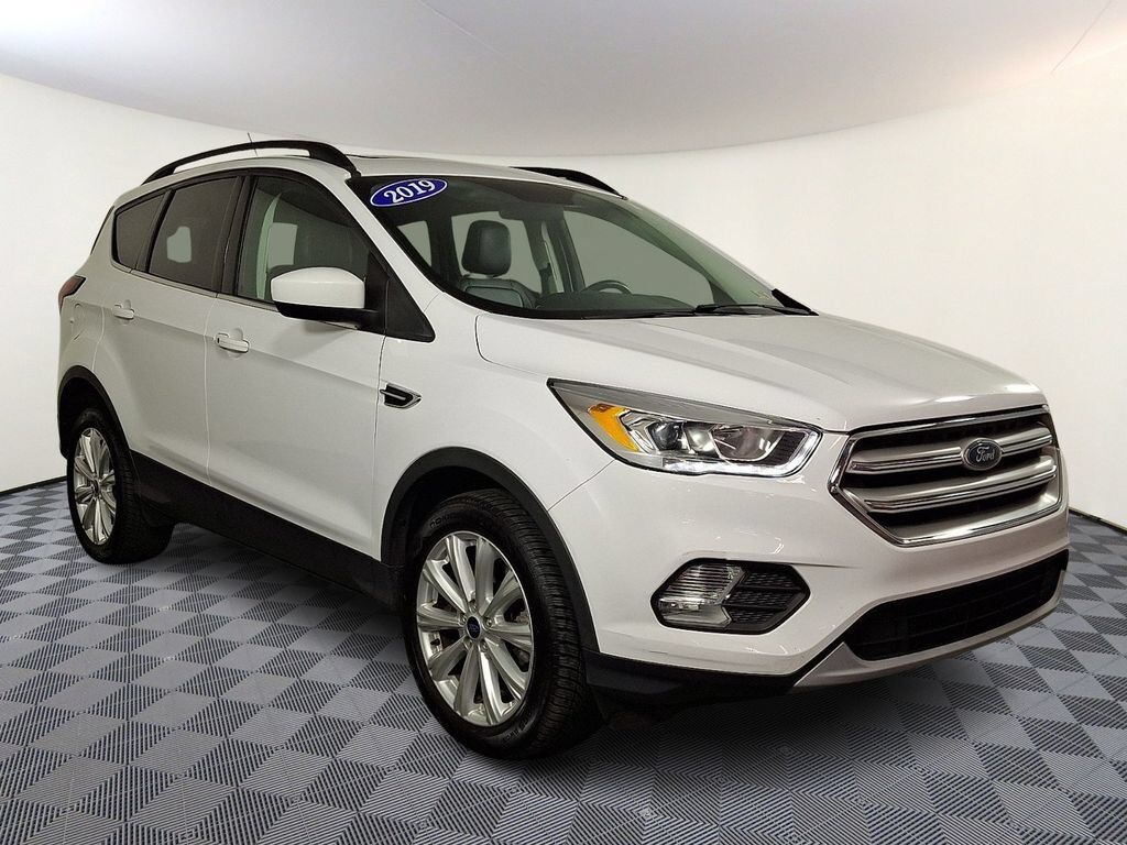 2019 FORD Escape