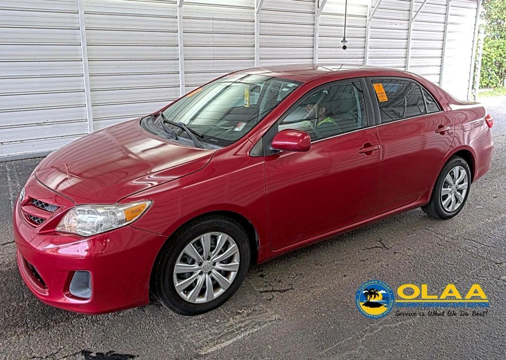 2013 TOYOTA Corolla