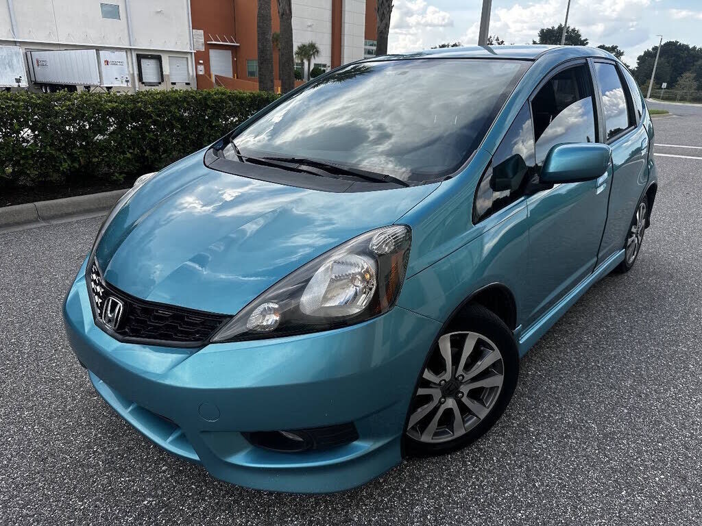 2013 HONDA Fit