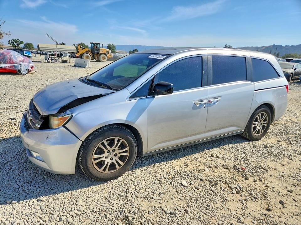 2012 HONDA Odyssey