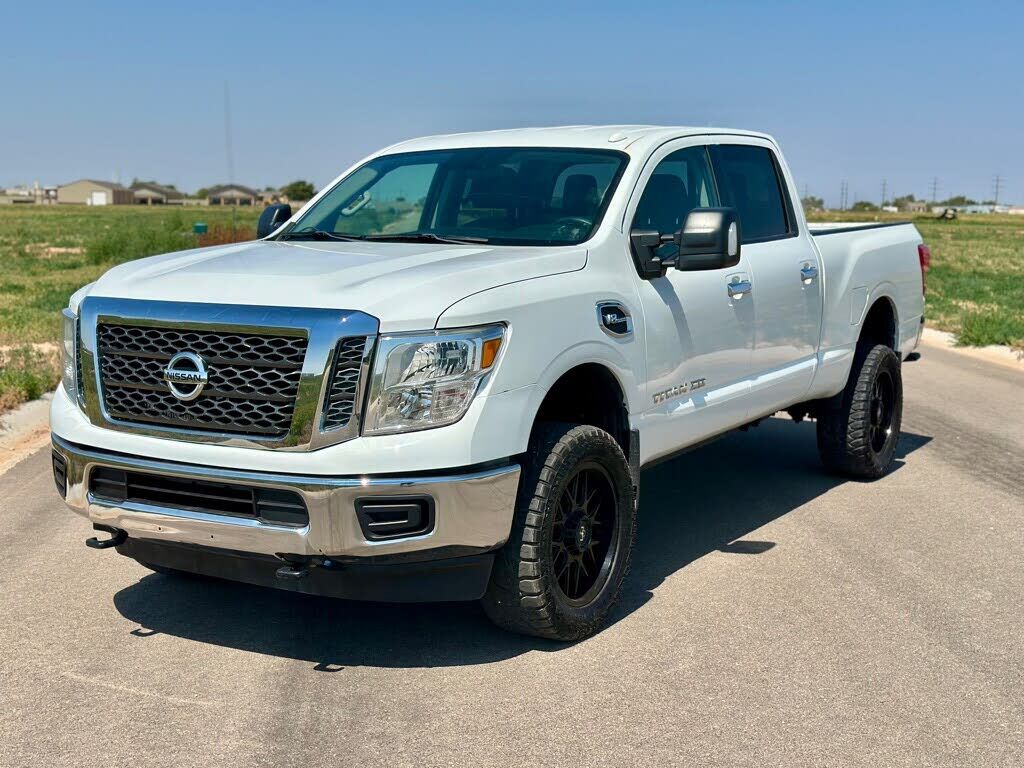 2018 NISSAN Titan
