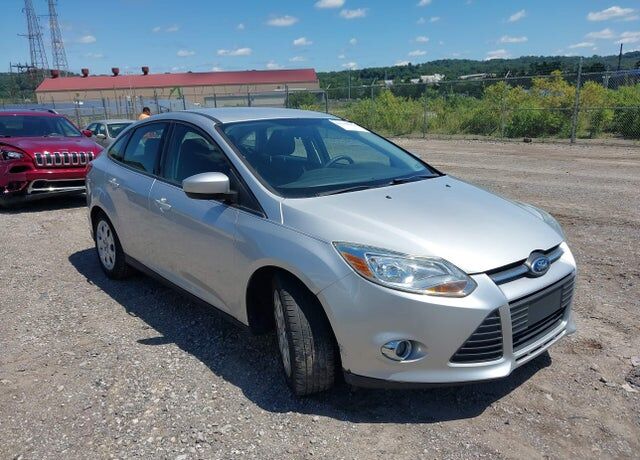 2012 FORD Focus