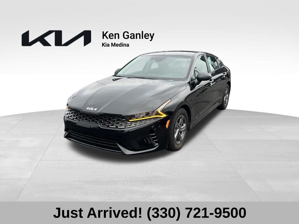 2022 KIA K5