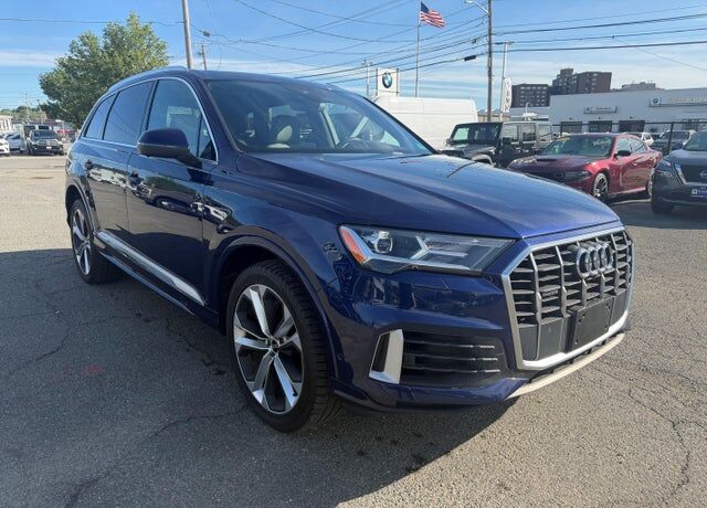 2021 AUDI Q7