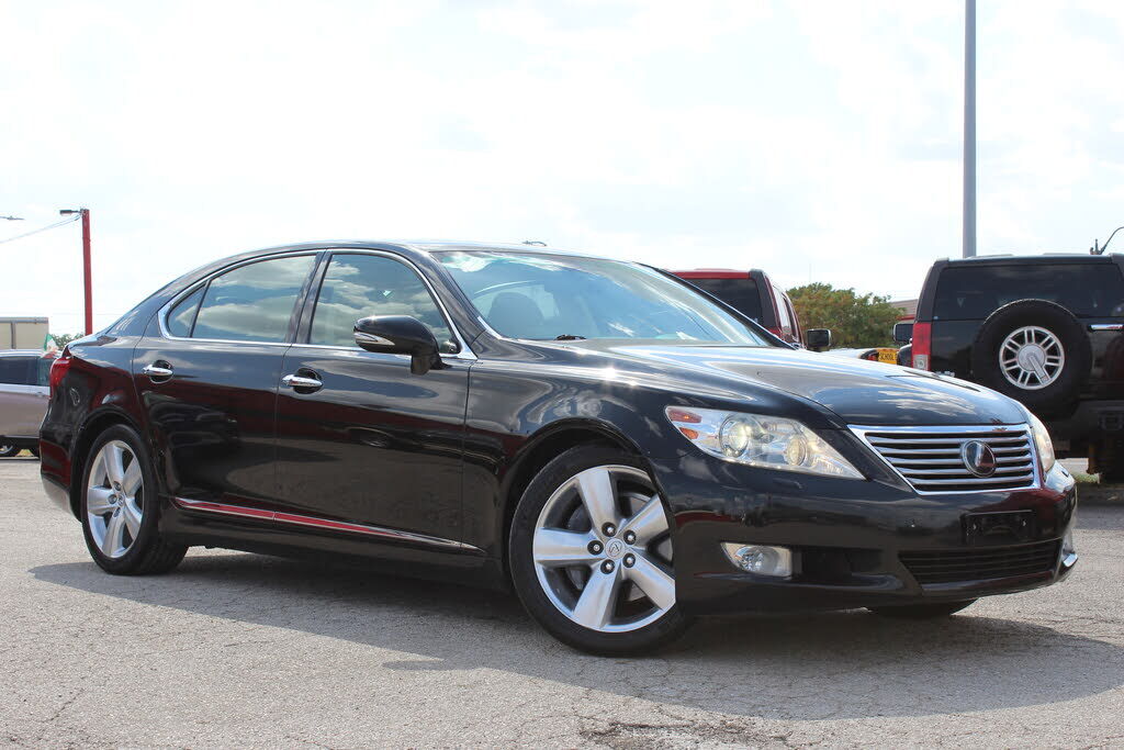 2010 LEXUS LS