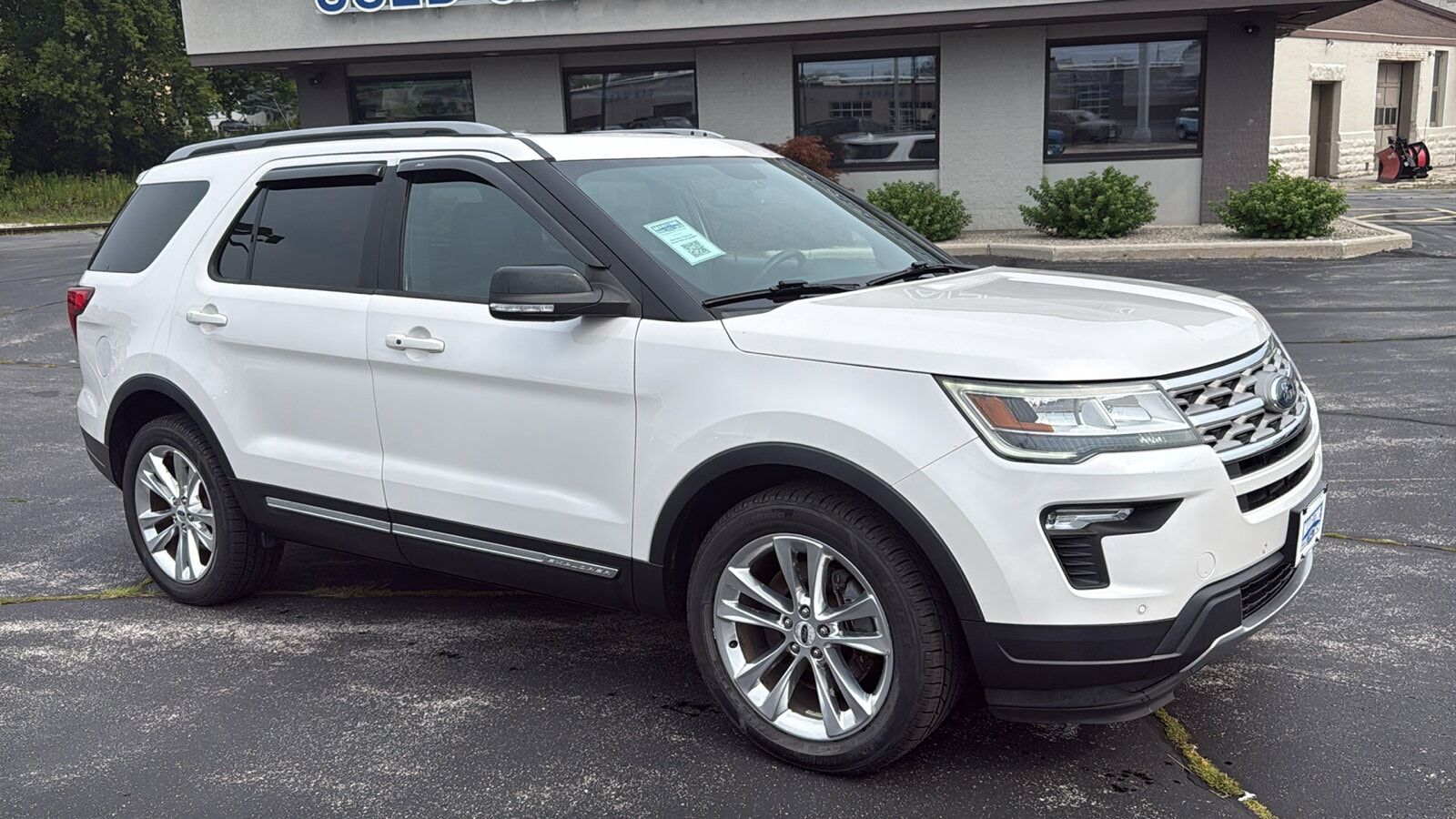 2018 FORD Explorer
