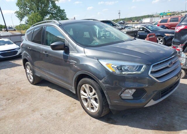 2018 FORD Escape