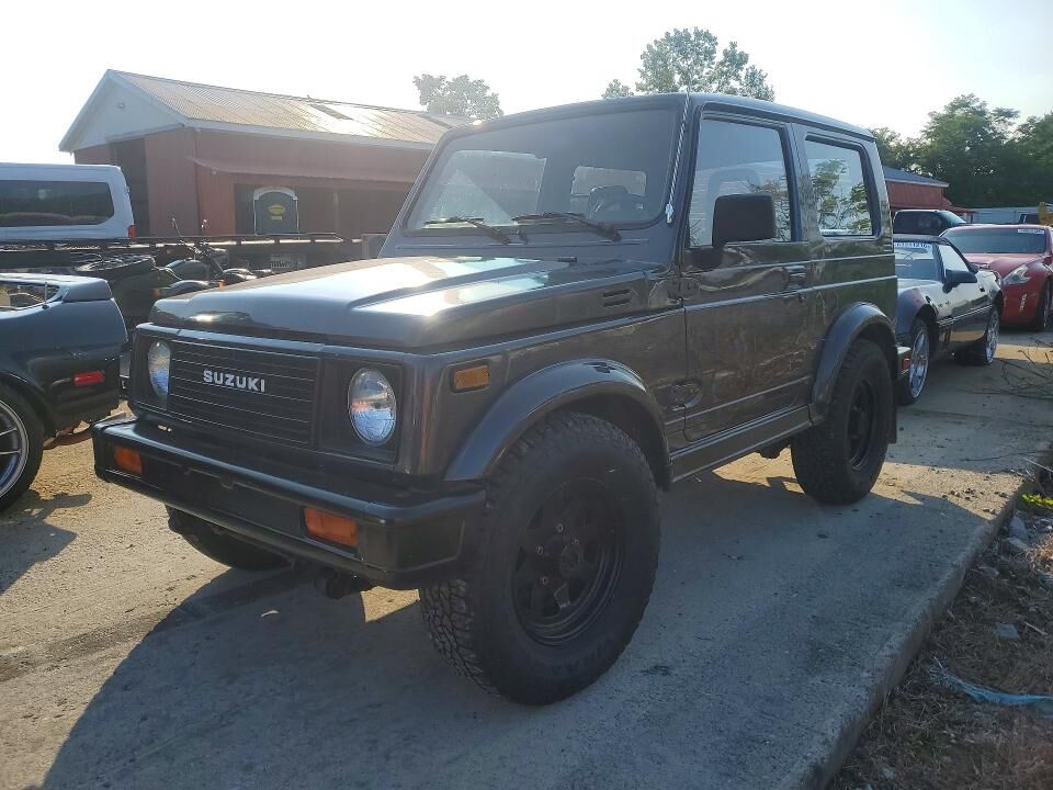1986 SUZUKI Samurai