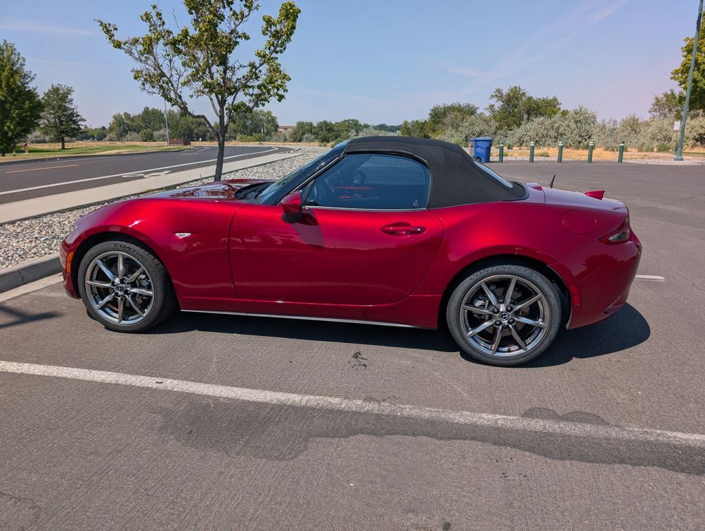 2022 MAZDA MX-5