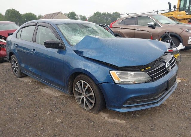 2016 VOLKSWAGEN Jetta