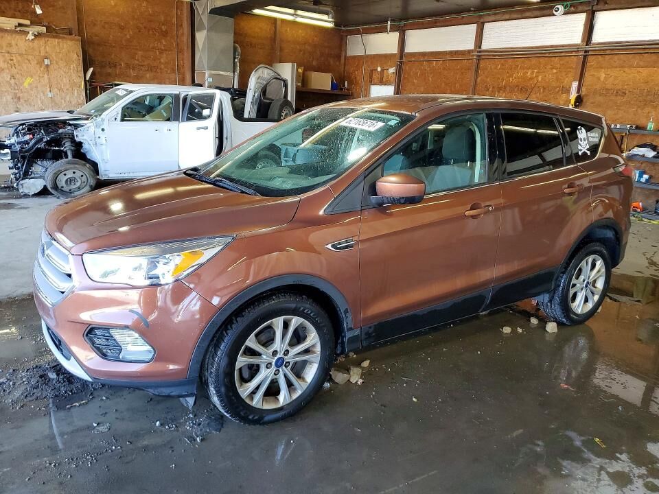 2017 FORD Escape