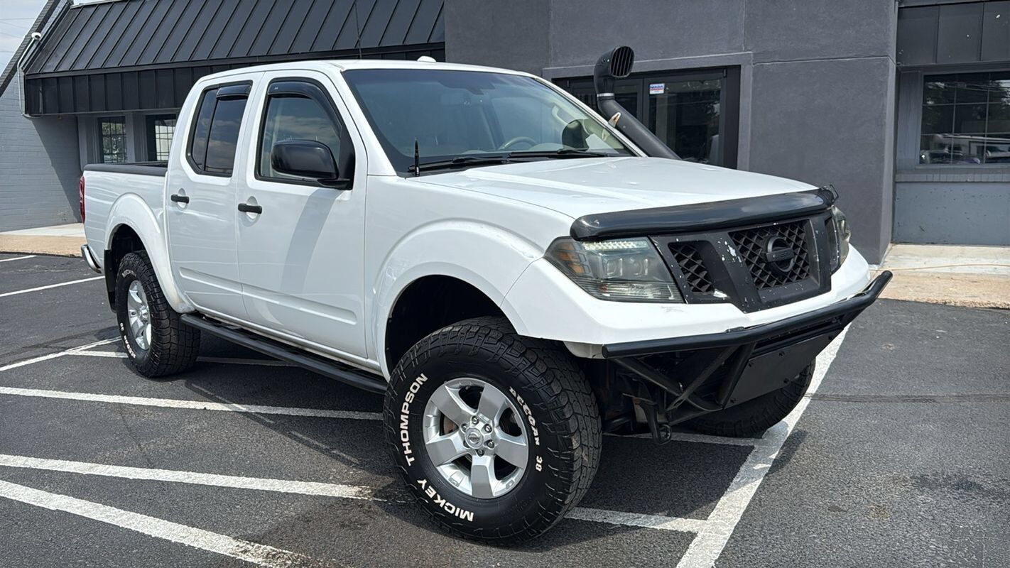2012 NISSAN Frontier