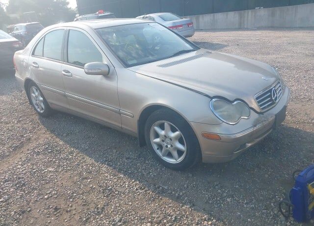 2002 MERCEDES-BENZ C-Class