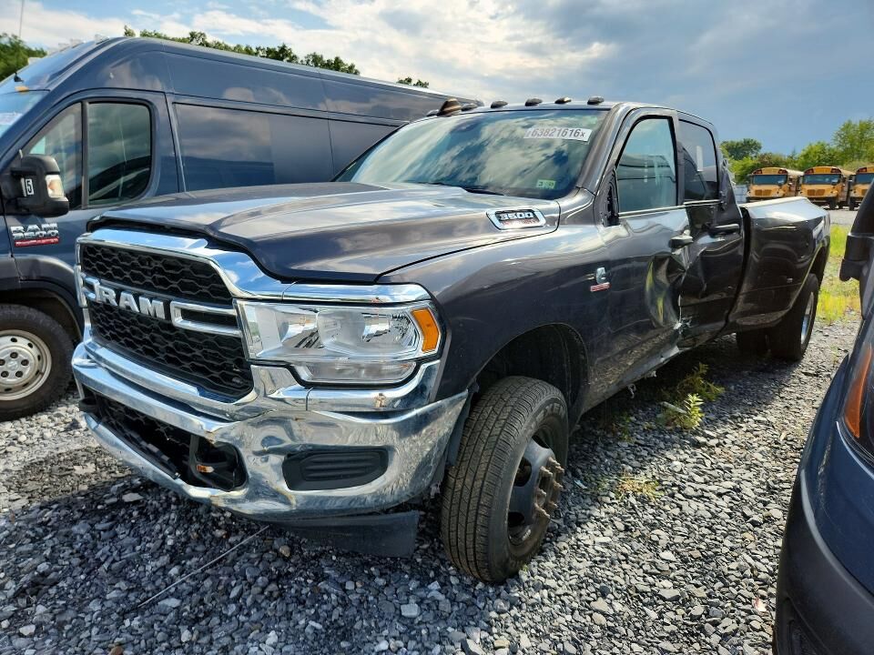 2024 RAM 3500