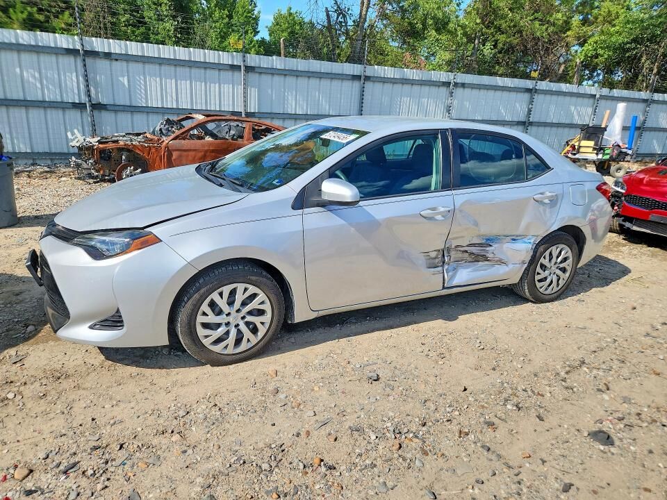 2019 TOYOTA Corolla