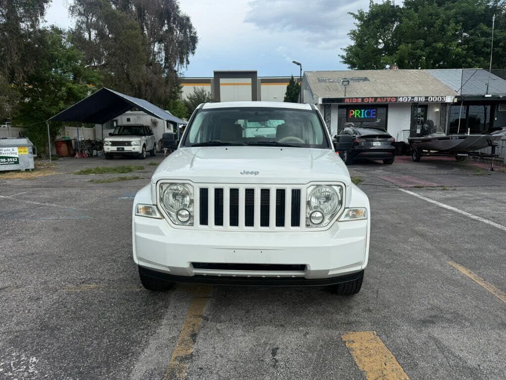 2009 JEEP Liberty
