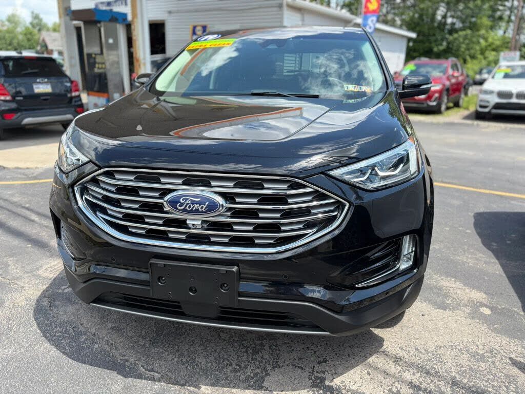 2019 FORD Edge
