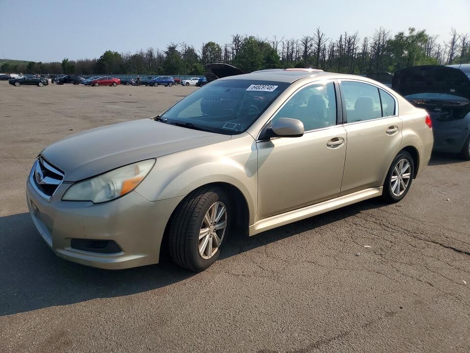 2010 SUBARU Legacy