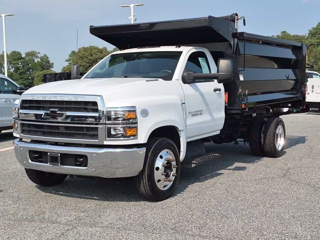 2023 GMC Silverado Medium Duty