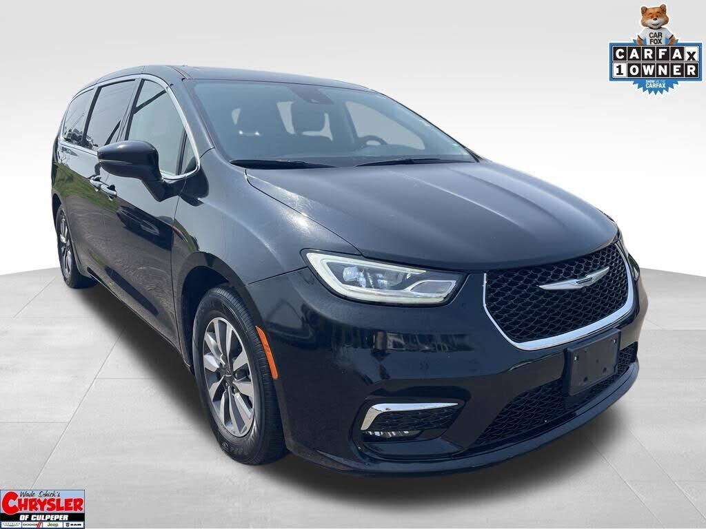 2023 CHRYSLER Pacifica
