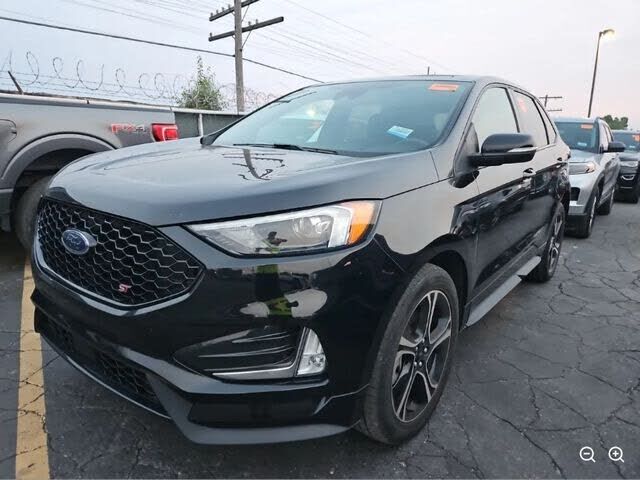 2023 FORD Edge