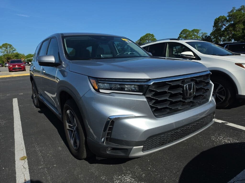 2025 HONDA Pilot