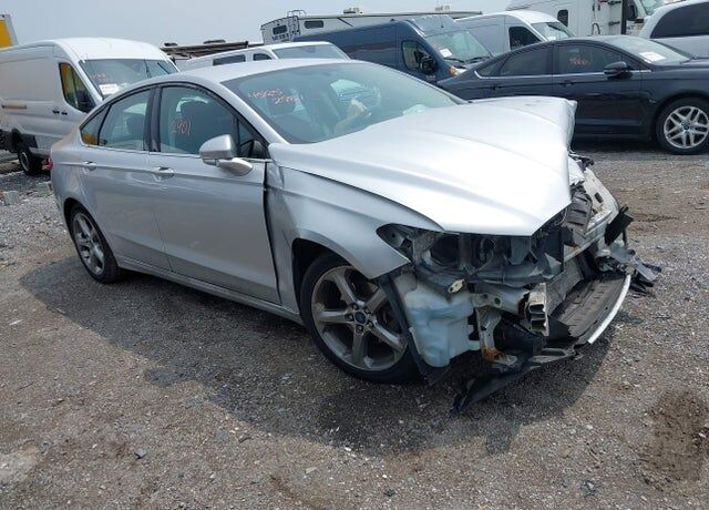 2015 FORD Fusion