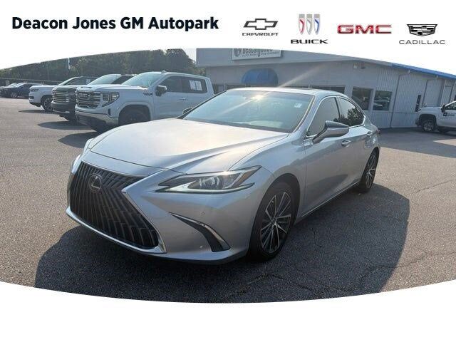 2022 LEXUS ES