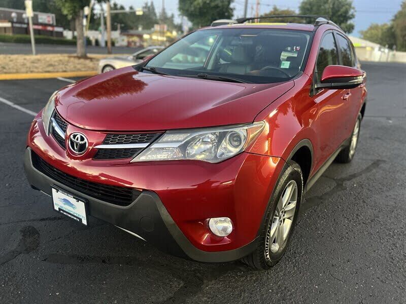 2015 TOYOTA RAV4