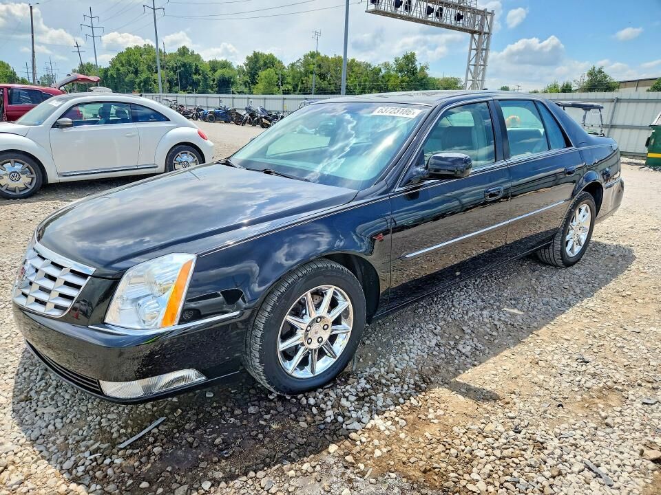2010 CADILLAC DTS