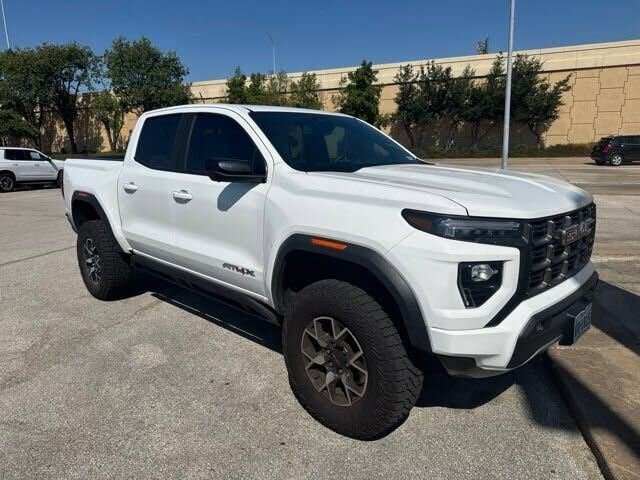 2026 GMC Canyon