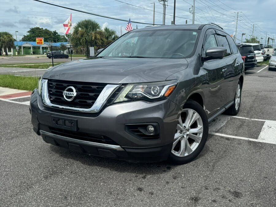 2019 NISSAN Pathfinder