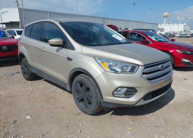2017 FORD Escape