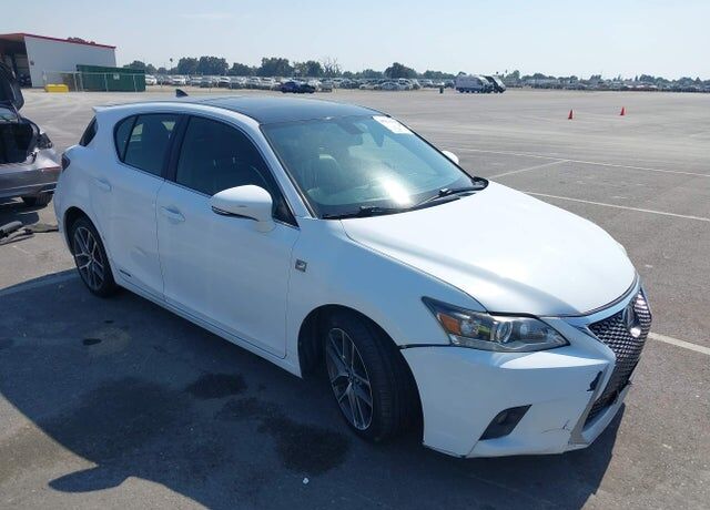 2016 LEXUS CT