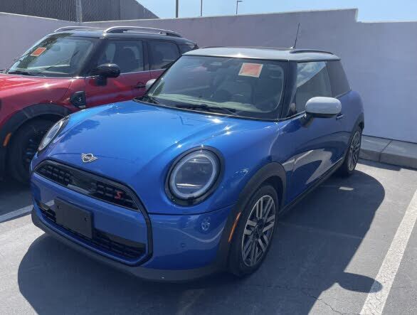 2025 MINI Hardtop