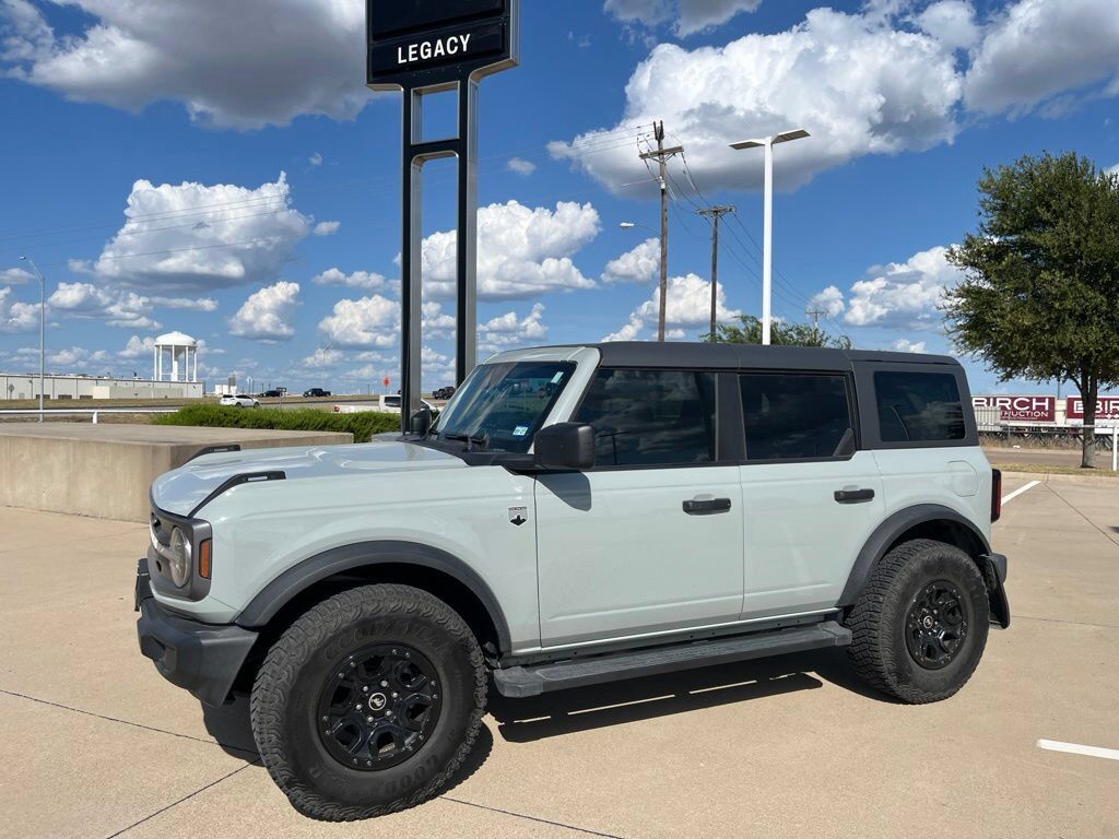 2024 FORD Bronco