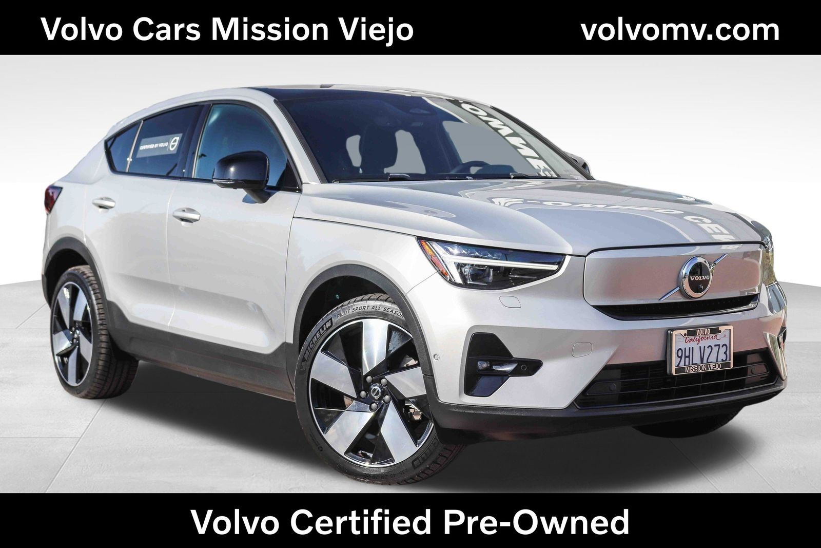 2023 VOLVO C40