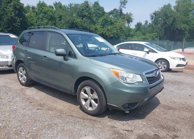 2015 SUBARU Forester