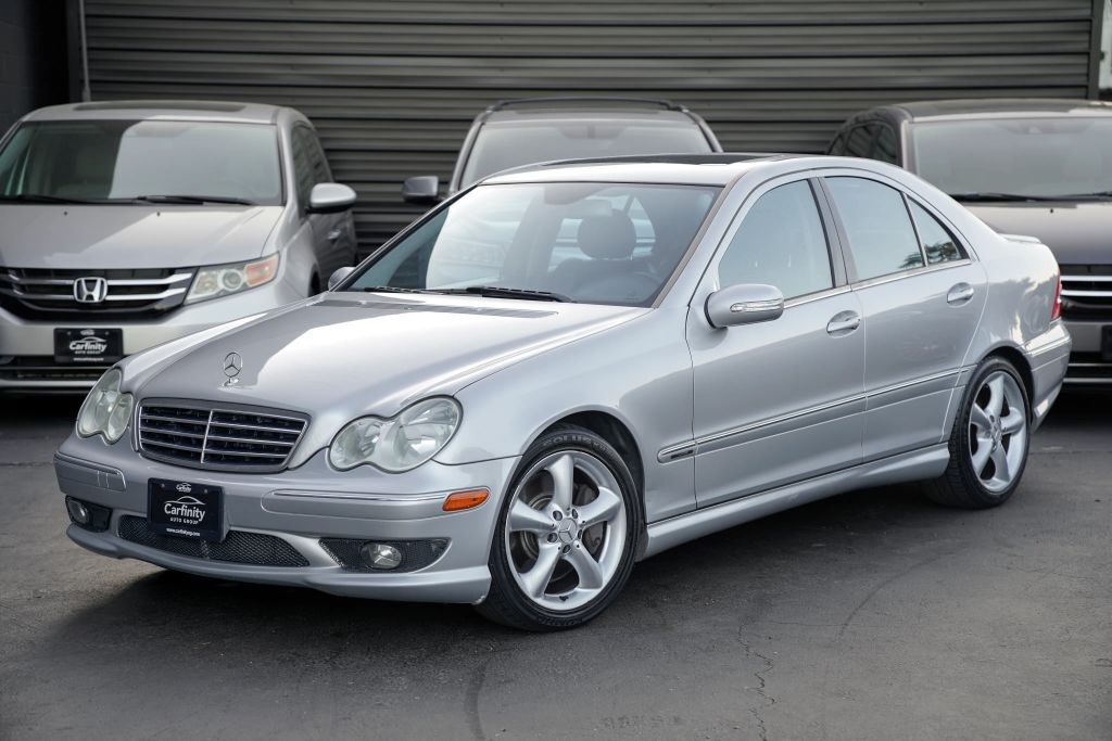 2005 MERCEDES-BENZ C-Class