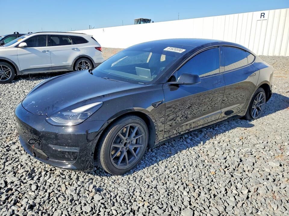 2021 TESLA Model 3