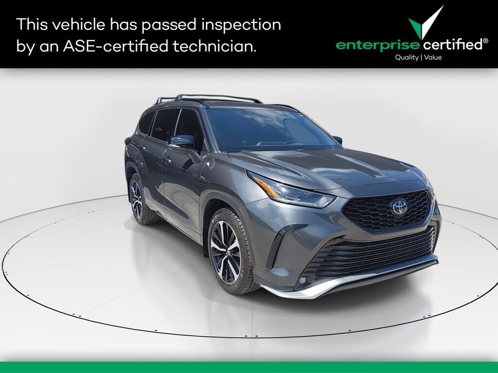 2022 TOYOTA Highlander