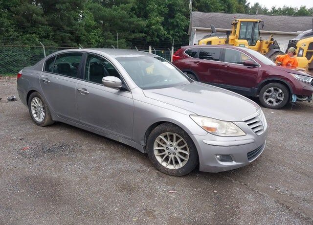 2011 HYUNDAI Genesis