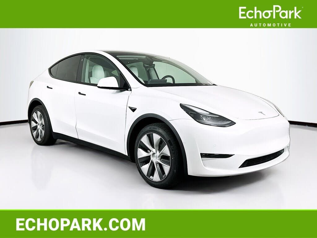 2022 TESLA Model Y