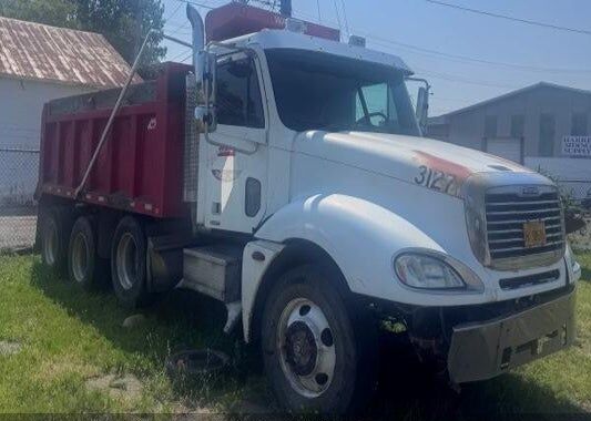 2006 FREIGHTLINER Columbia