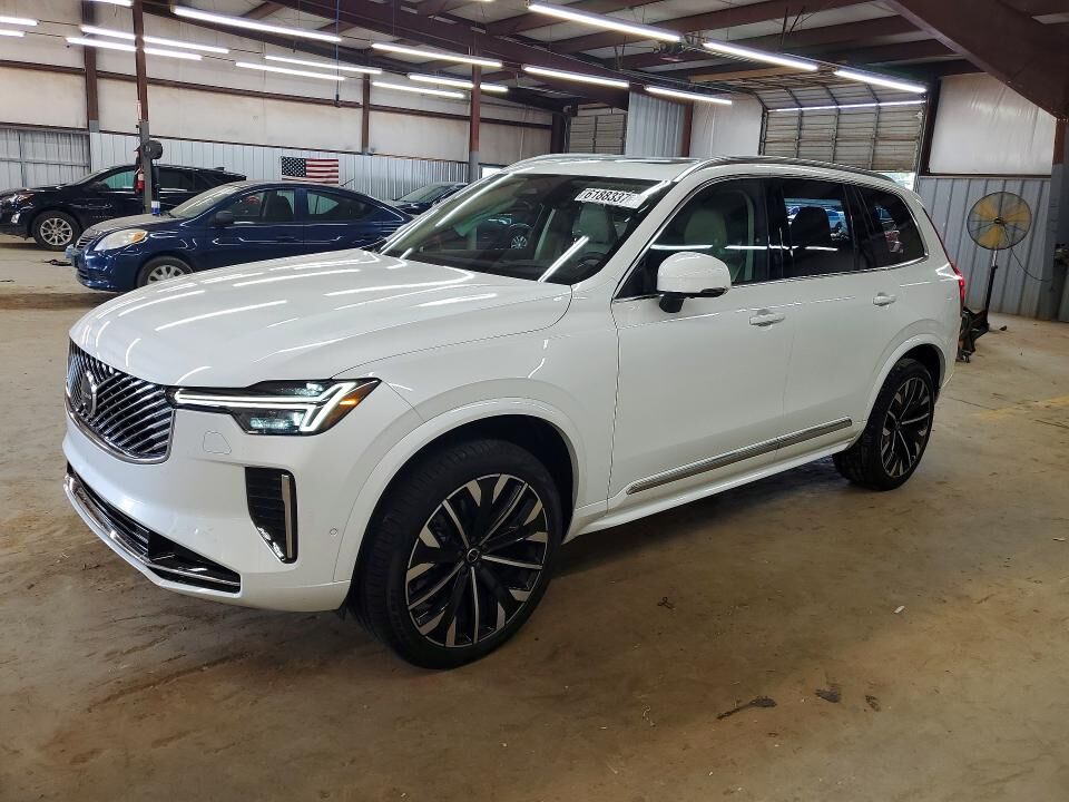 2026 VOLVO XC90