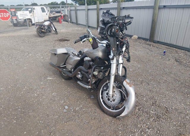 2009 HARLEY DAVIDSON Street Glide