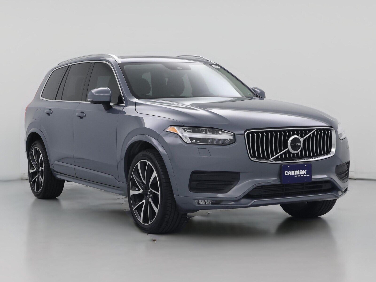 2022 VOLVO XC90