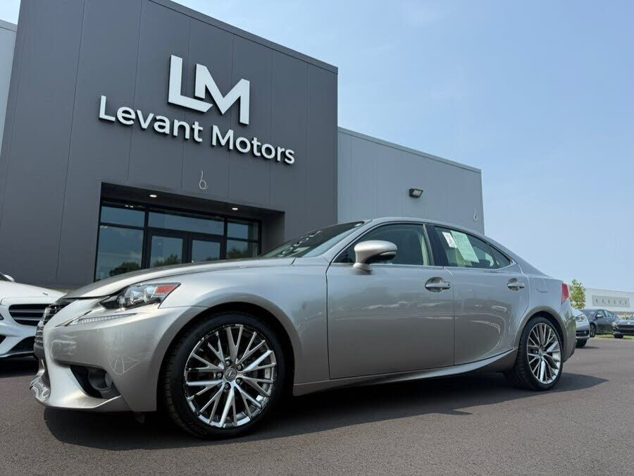 2014 LEXUS IS