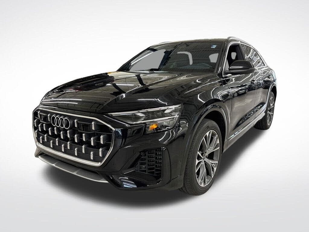 2025 AUDI Q8